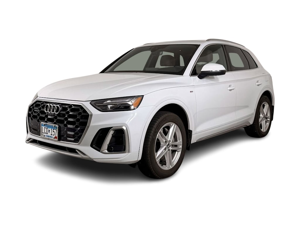 Used 2021 Audi Q5 Premium Plus with VIN WA1E2AFY9M2040391 for sale in Maplewood, Minnesota