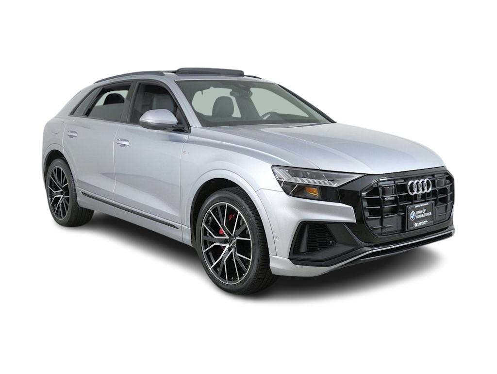 Thumbnail: 2022 Audi Q8 - 18