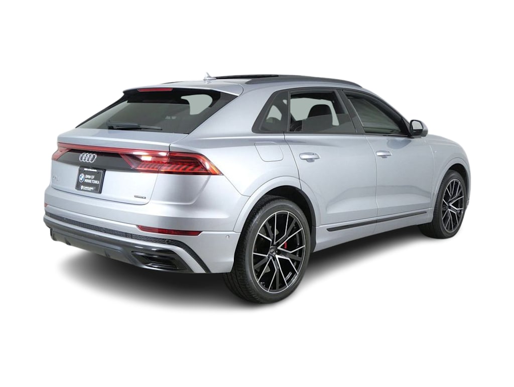 Thumbnail: 2022 Audi Q8 - 20