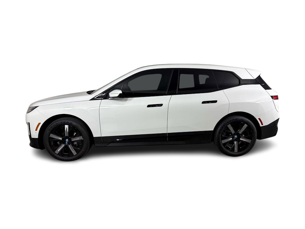Thumbnail: 2024 BMW iX - 11