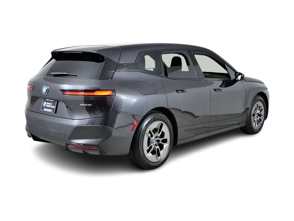 Thumbnail: 2022 BMW iX - 20