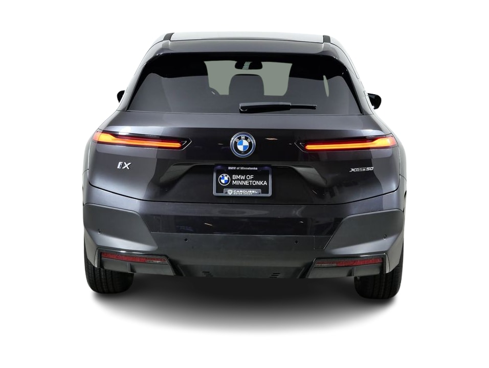Thumbnail: 2022 BMW iX - 5