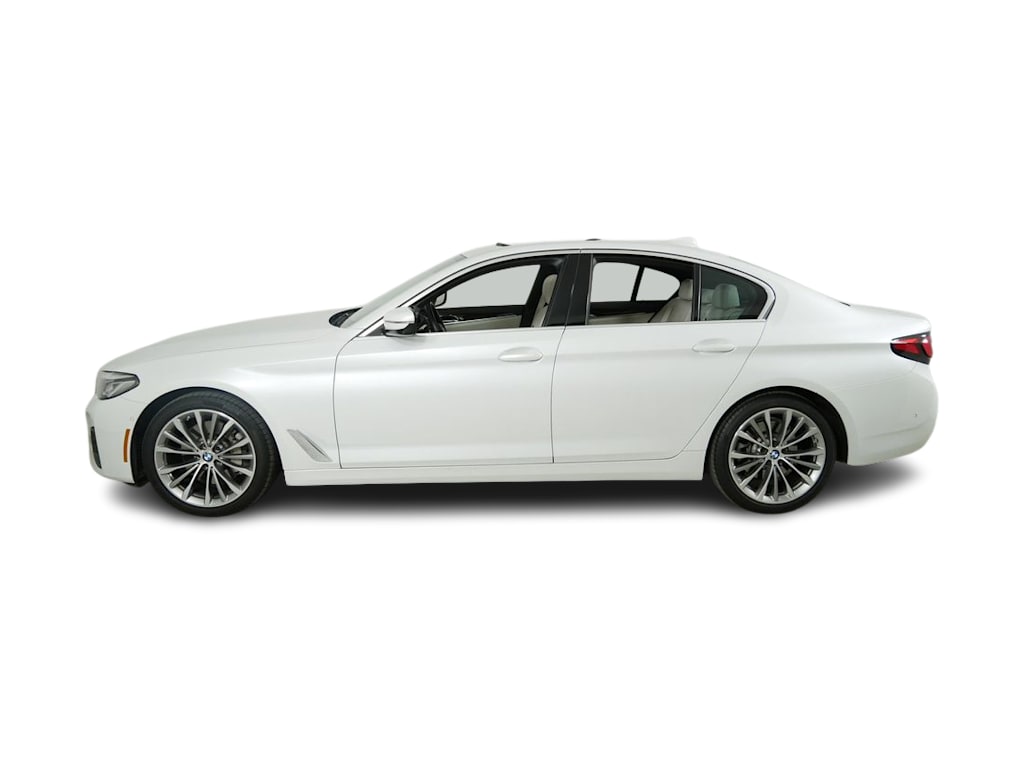 2021 BMW 5 Series 530xi 24