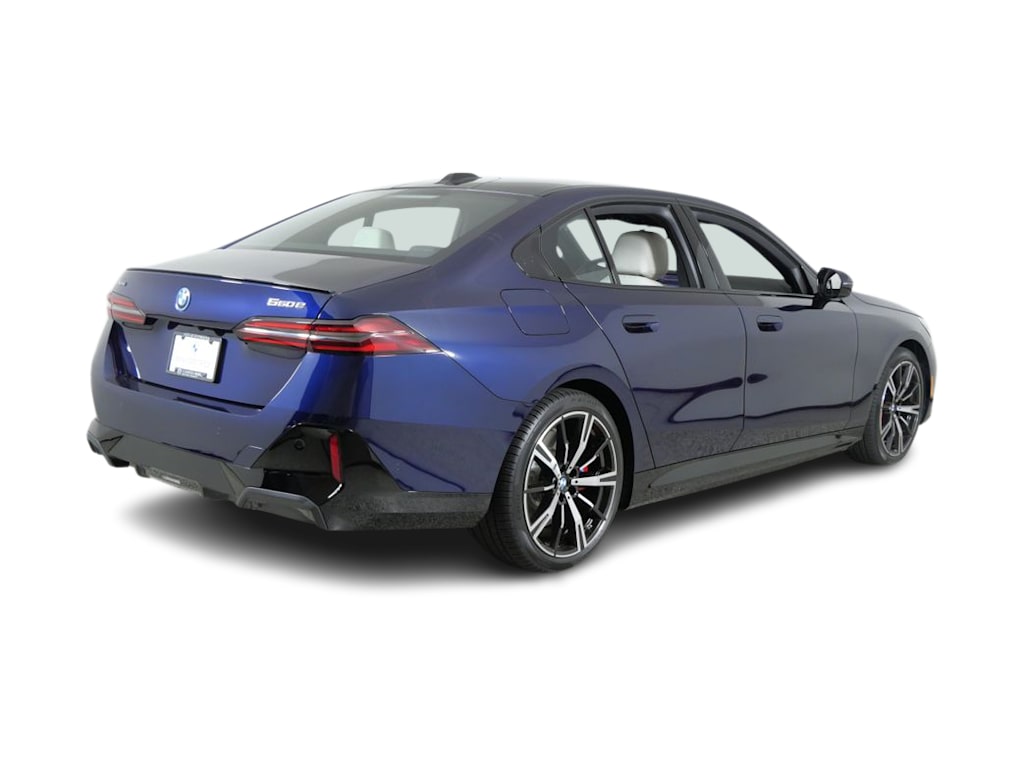 Thumbnail: 2026 BMW 5 Series - 21