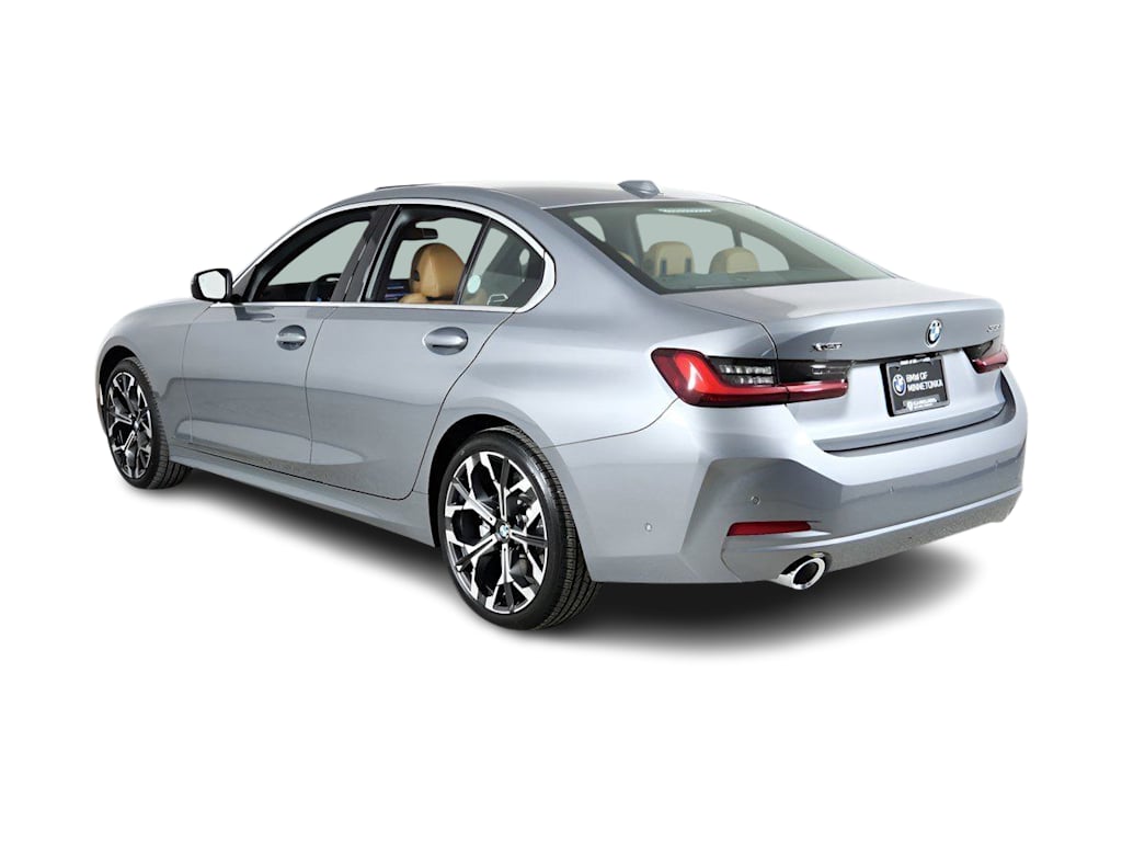 Thumbnail: 2026 BMW 3 Series - 4