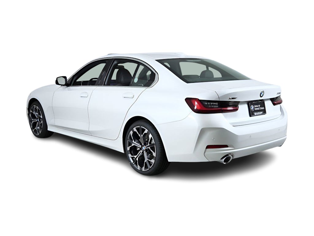 Thumbnail: 2026 BMW 3 Series - 4
