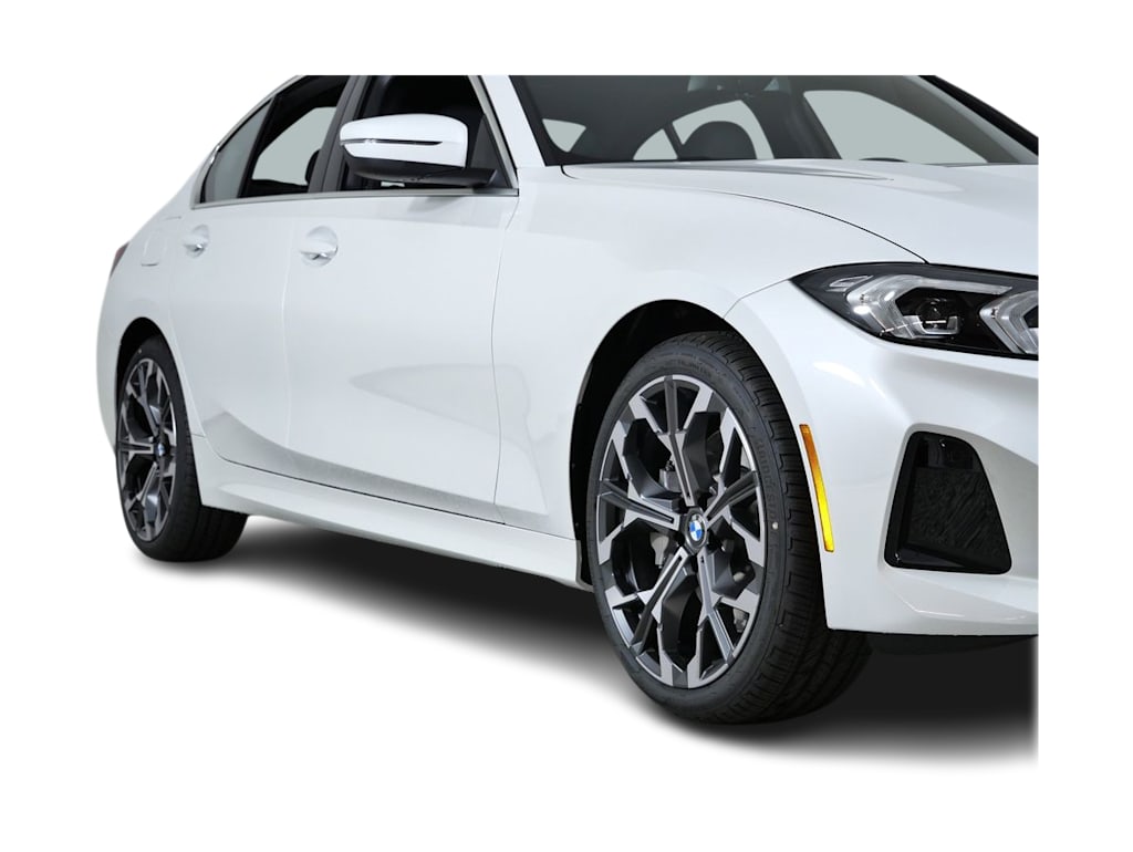 Thumbnail: 2026 BMW 3 Series - 19