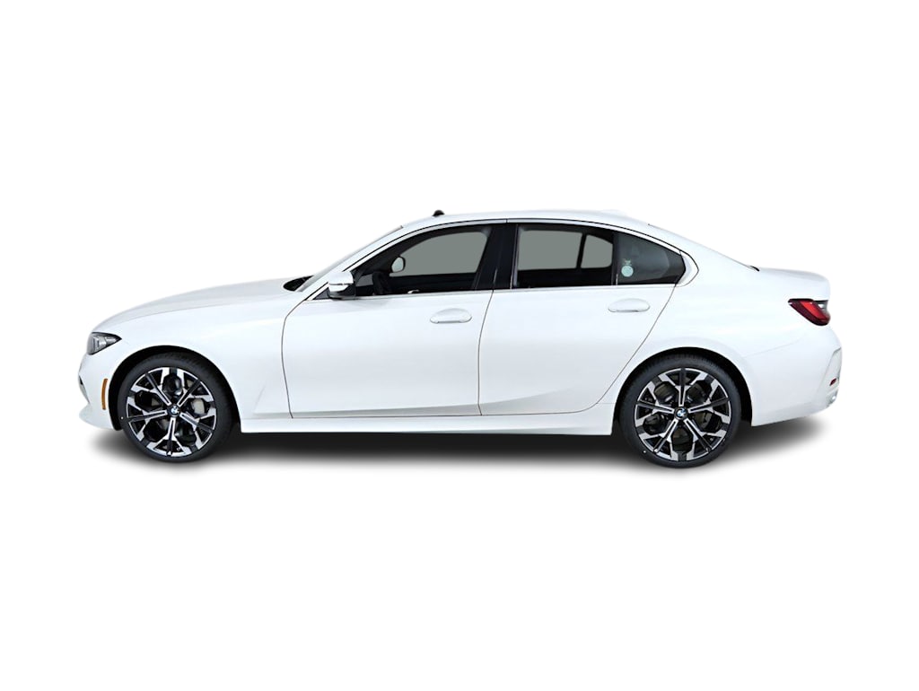 Thumbnail: 2026 BMW 3 Series - 3