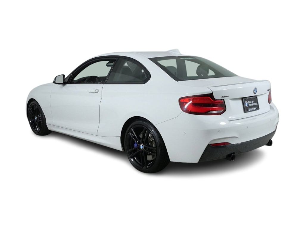 Thumbnail: 2018 BMW 2 Series - 4