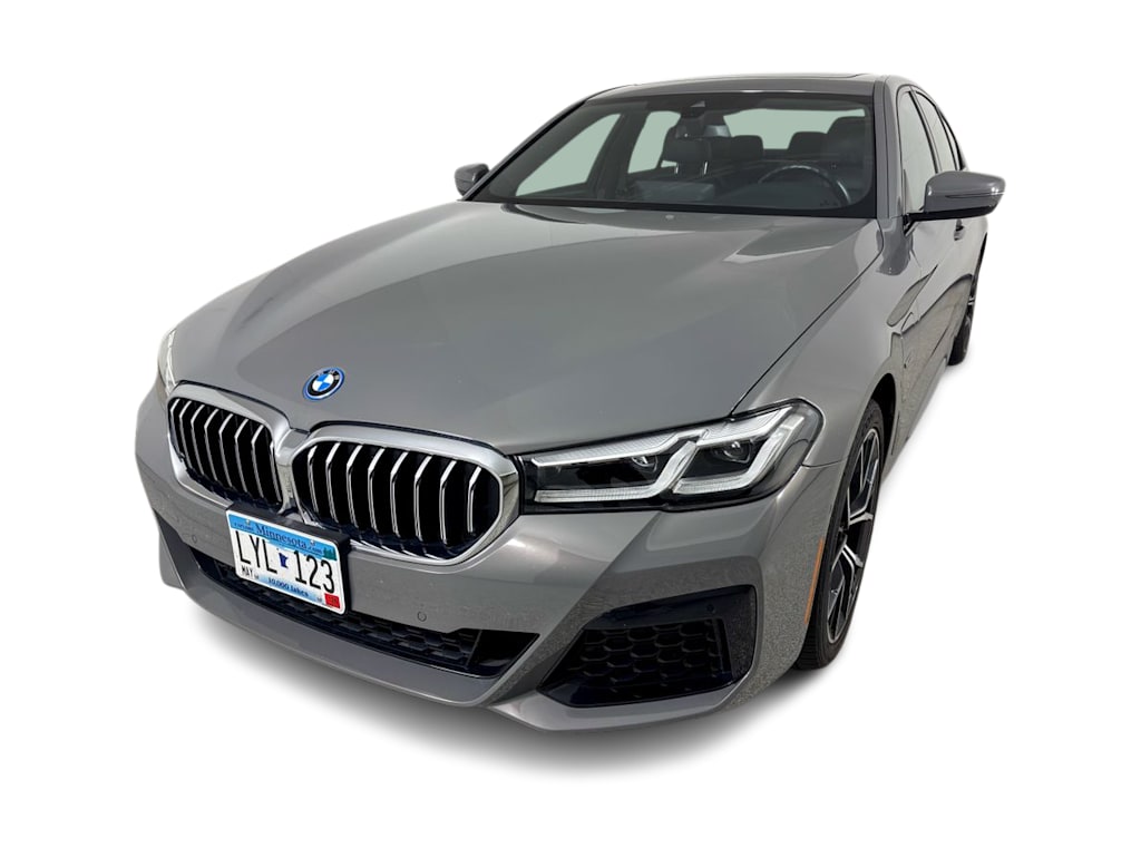 Thumbnail: 2022 BMW 5 Series - 10