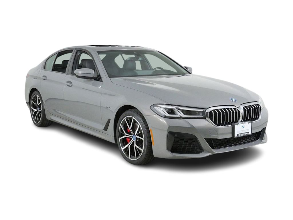 Thumbnail: 2022 BMW 5 Series - 19