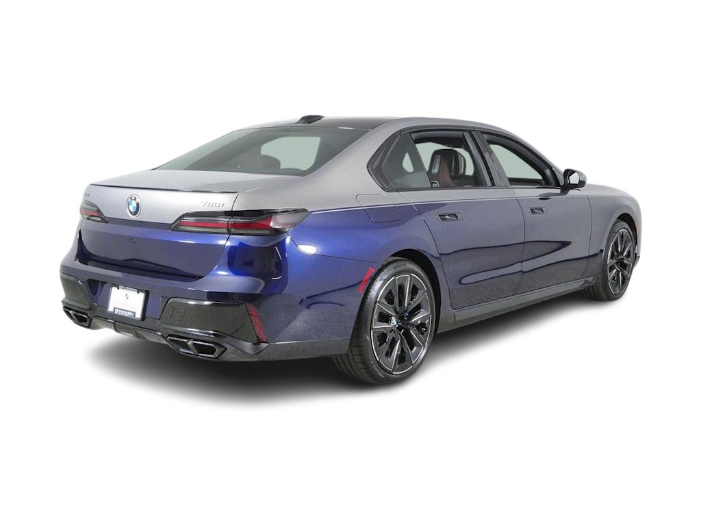 Thumbnail: 2023 BMW 7 Series - 21