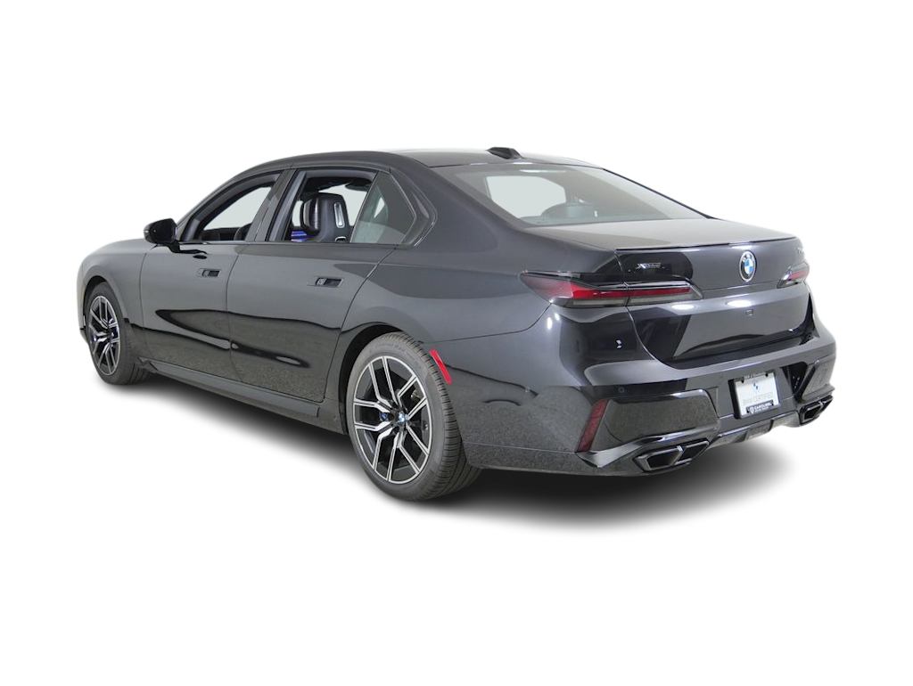 Thumbnail: 2025 BMW 7 Series - 4