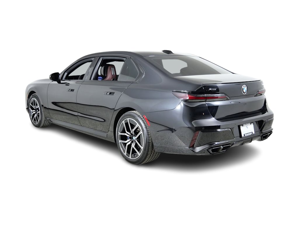 Thumbnail: 2023 BMW 7 Series - 4