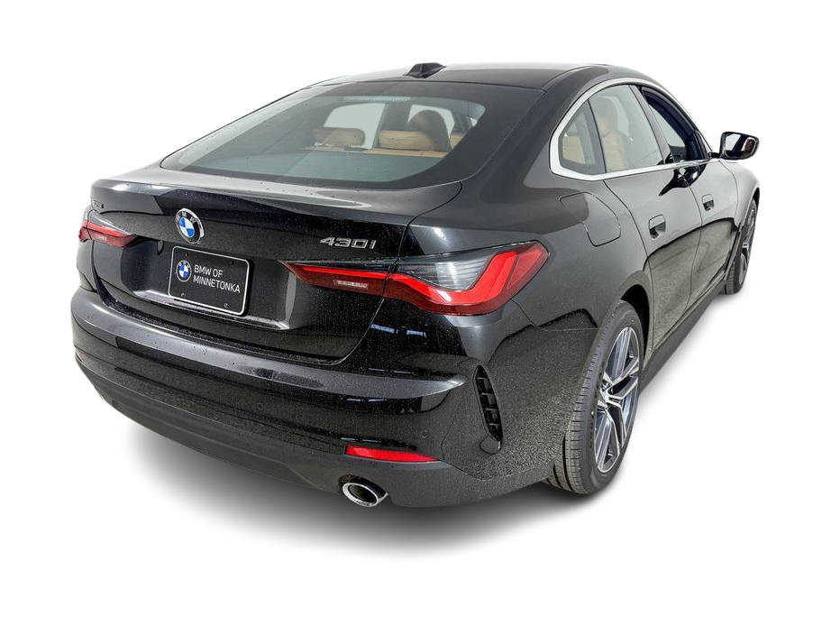Thumbnail: 2025 BMW 4 Series - 18