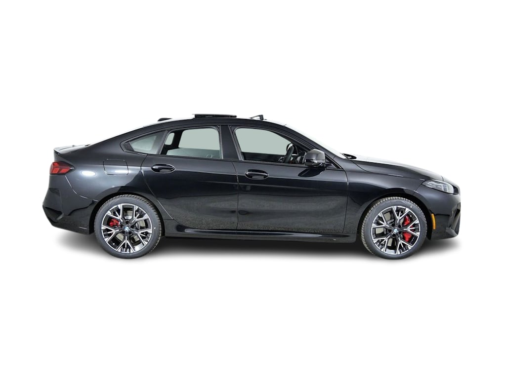 Thumbnail: 2026 BMW 2 Series - 21