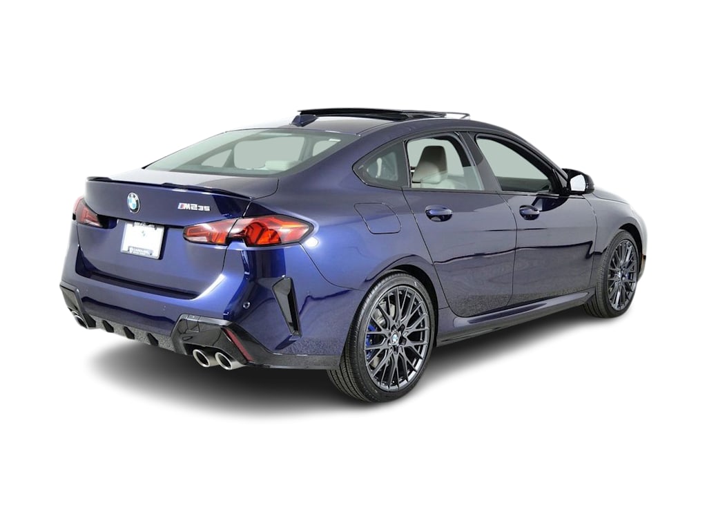 Thumbnail: 2025 BMW 2 Series - 20