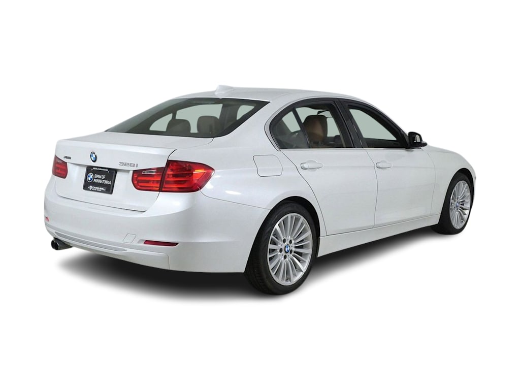Thumbnail: 2014 BMW 3 Series - 23