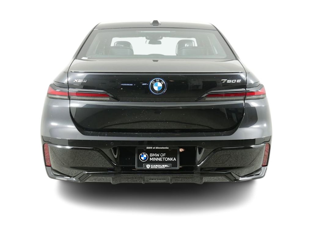 Thumbnail: 2025 BMW 7 Series - 22