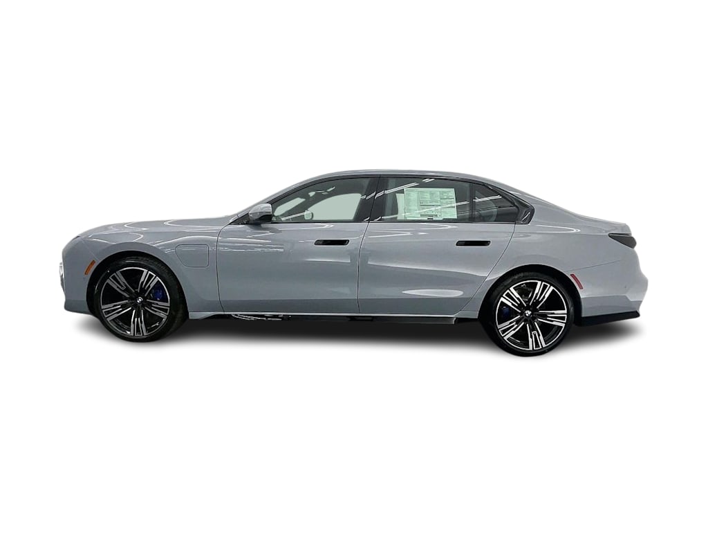 Thumbnail: 2026 BMW 7 Series - 20