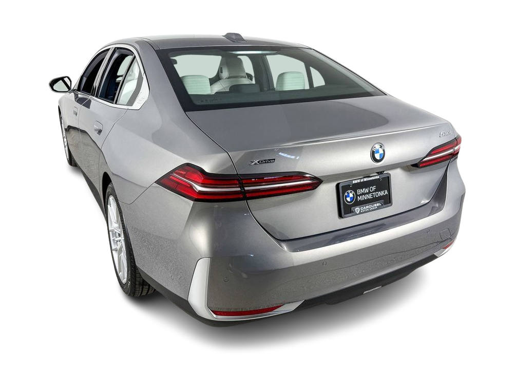 Thumbnail: 2025 BMW 5 Series - 4