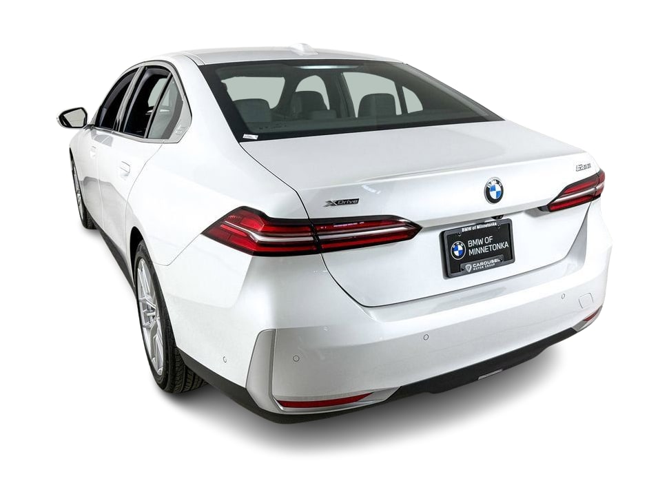 Thumbnail: 2025 BMW 5 Series - 4