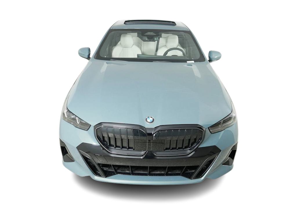 Thumbnail: 2025 BMW 5 Series - 24
