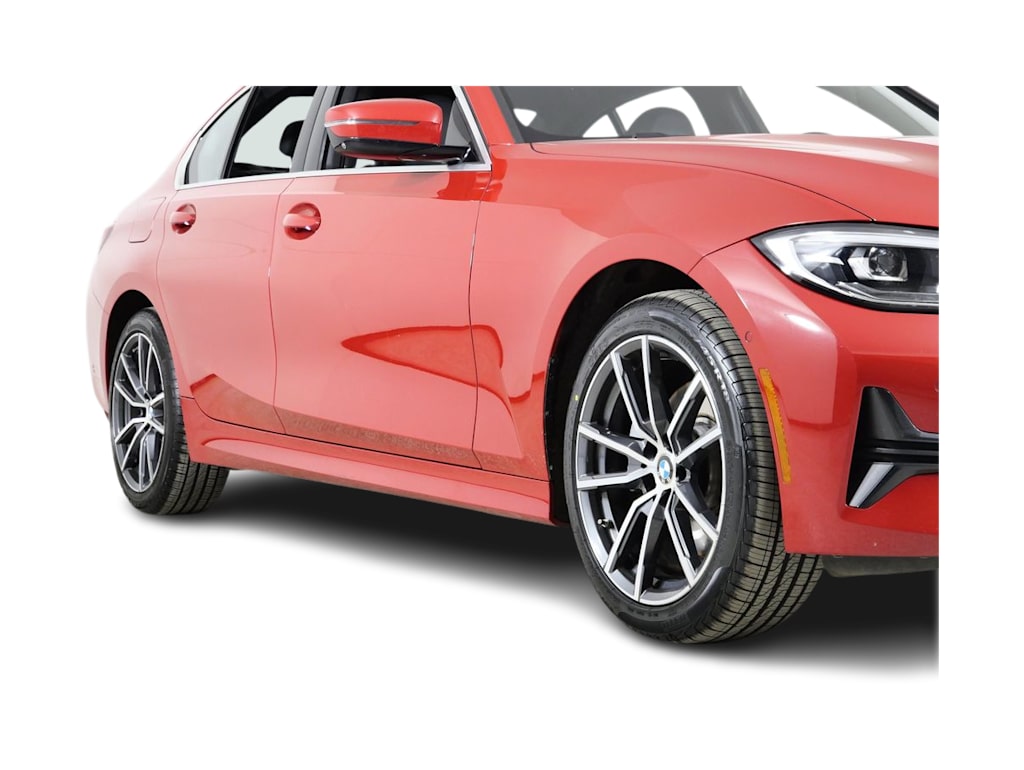 Thumbnail: 2019 BMW 3 Series - 18