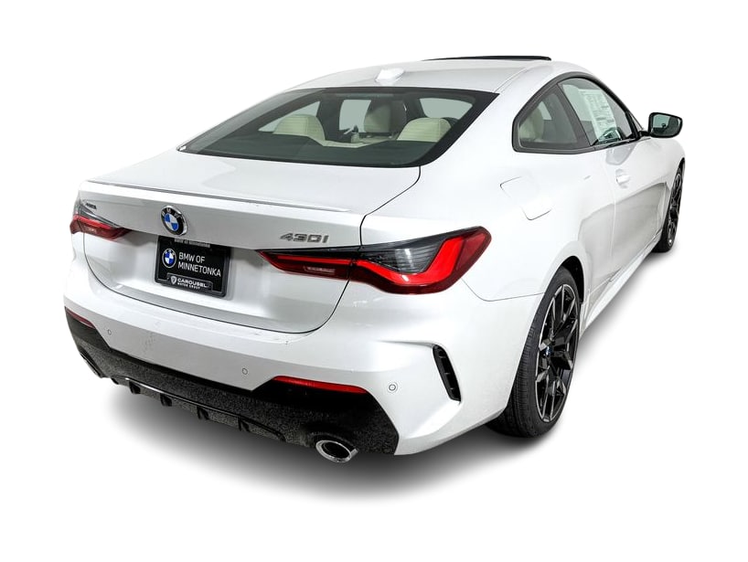 Thumbnail: 2026 BMW 4 Series - 17