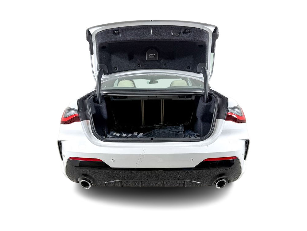 Thumbnail: 2026 BMW 4 Series - 16