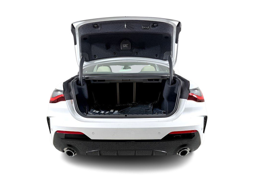 Thumbnail: 2026 BMW 4 Series - 16