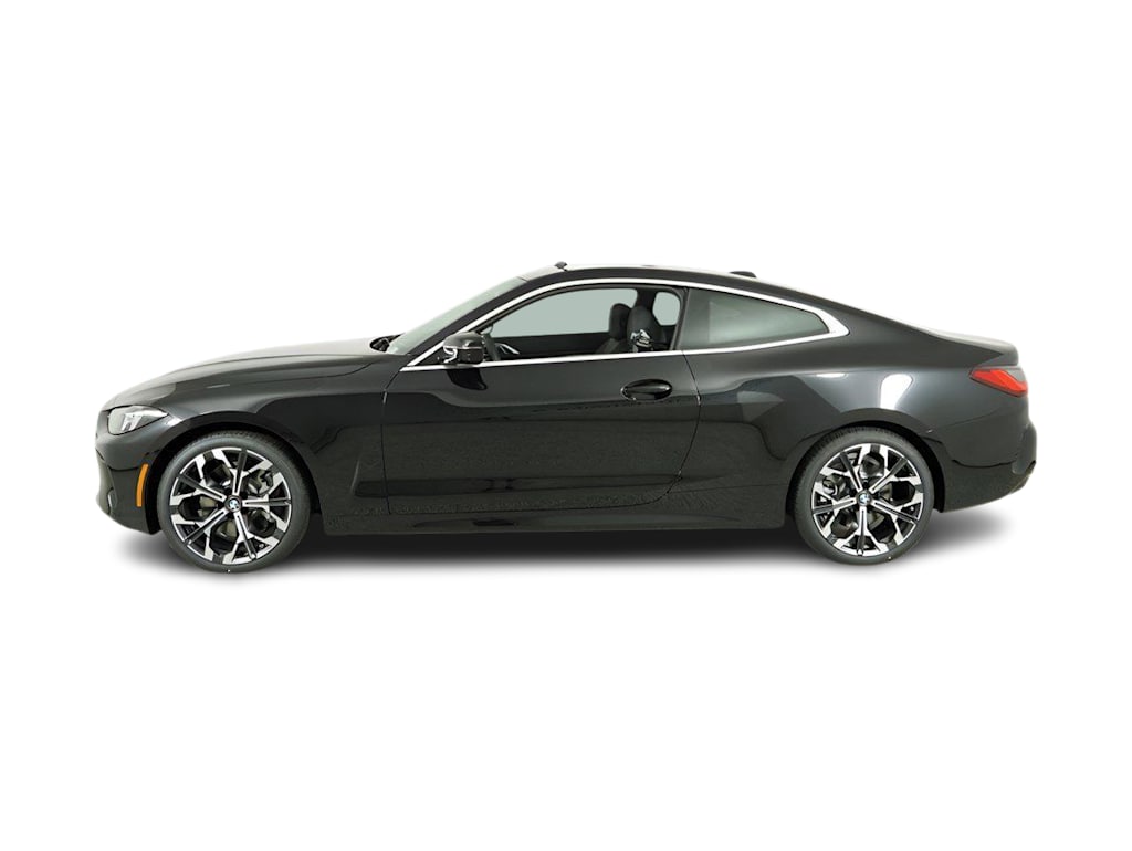 Thumbnail: 2026 BMW 4 Series - 3