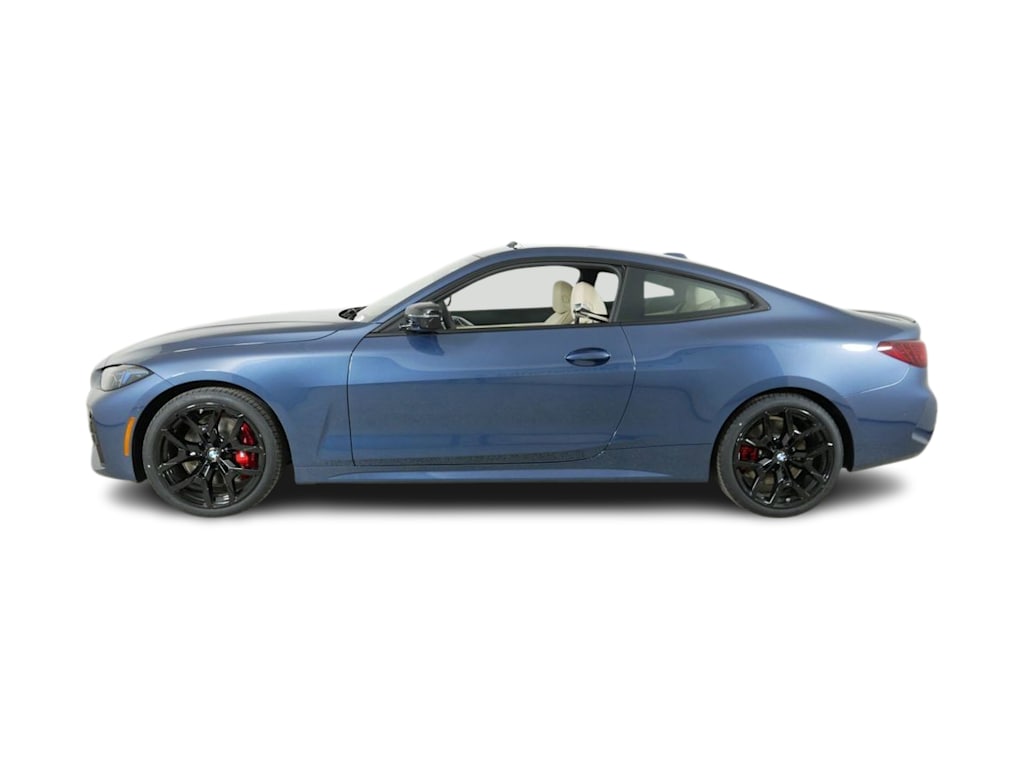 Thumbnail: 2025 BMW 4 Series - 3