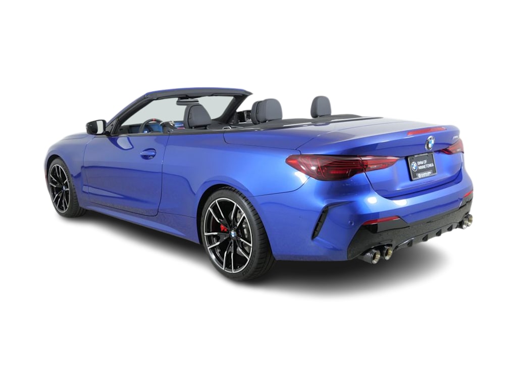 Thumbnail: 2025 BMW 4 Series - 4