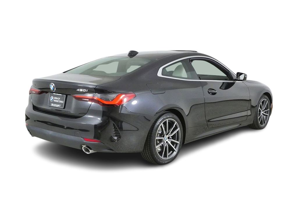 Thumbnail: 2021 BMW 4 Series - 21