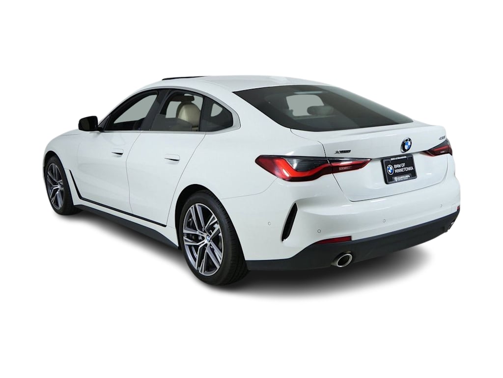 Thumbnail: 2024 BMW 4 Series - 4