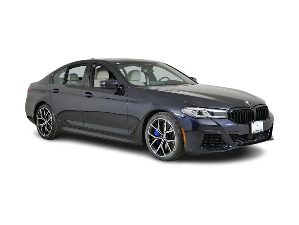 Thumbnail: 2023 BMW 5 Series - 18