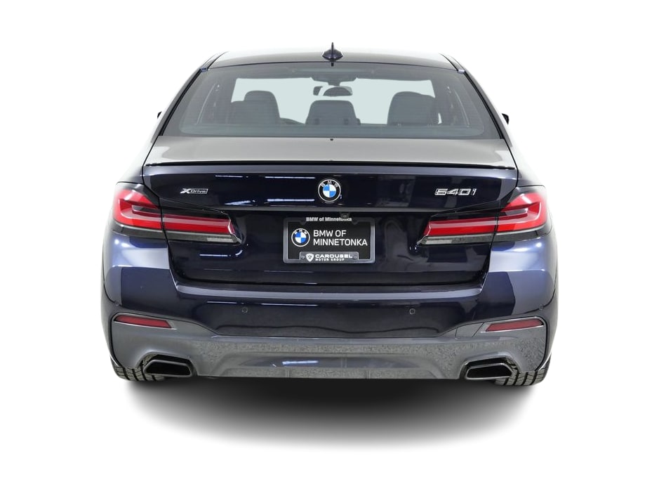 Thumbnail: 2023 BMW 5 Series - 5