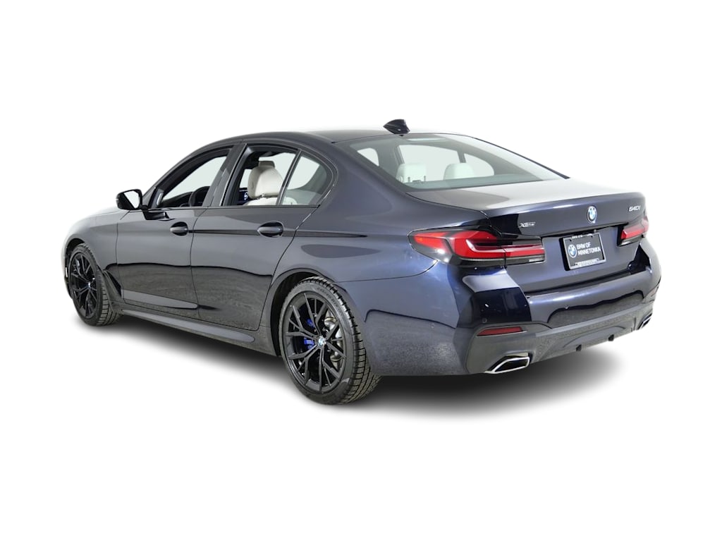 Thumbnail: 2021 BMW 5 Series - 4