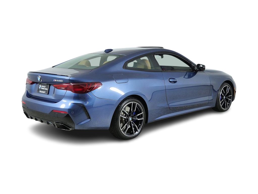 Thumbnail: 2025 BMW 4 Series - 21