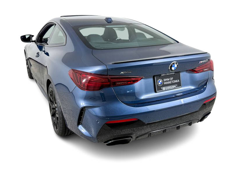 Thumbnail: 2026 BMW 4 Series - 4
