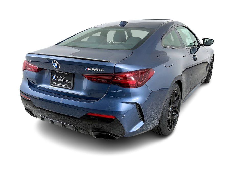 Thumbnail: 2026 BMW 4 Series - 16