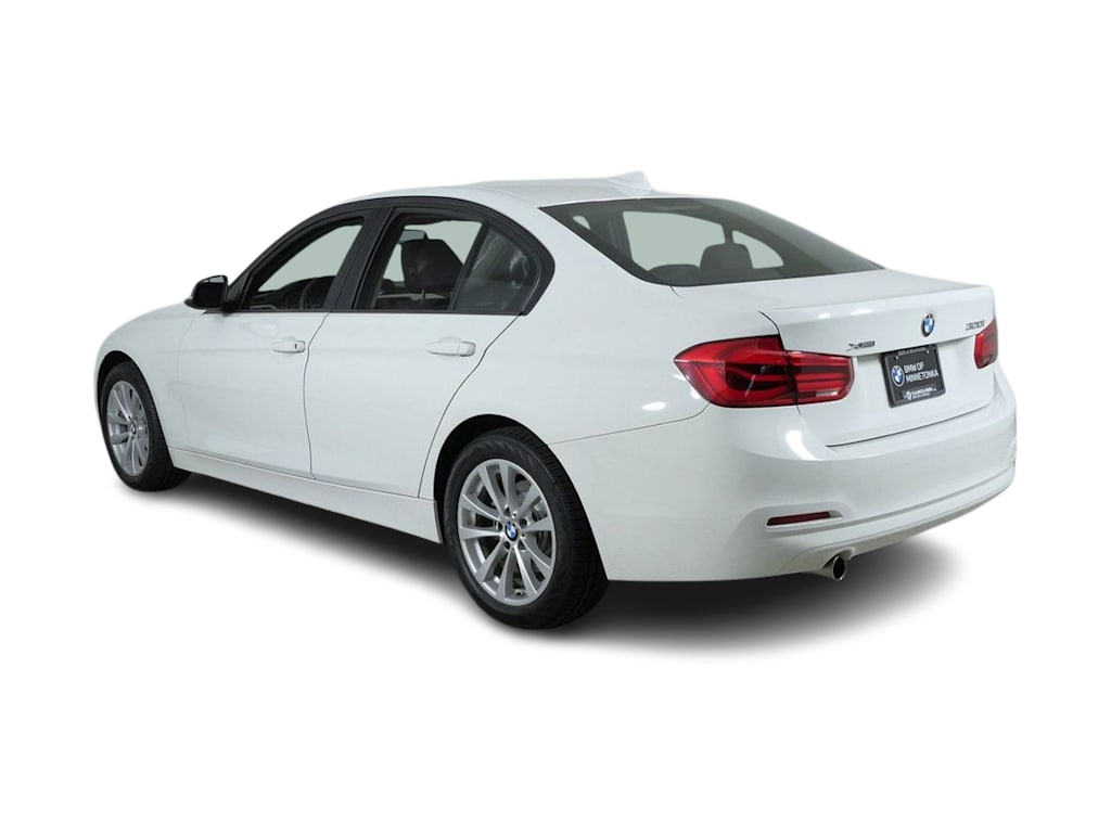 Thumbnail: 2018 BMW 3 Series - 4