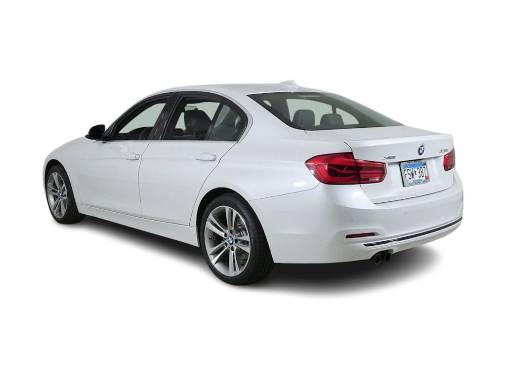 Thumbnail: 2017 BMW 3 Series - 4