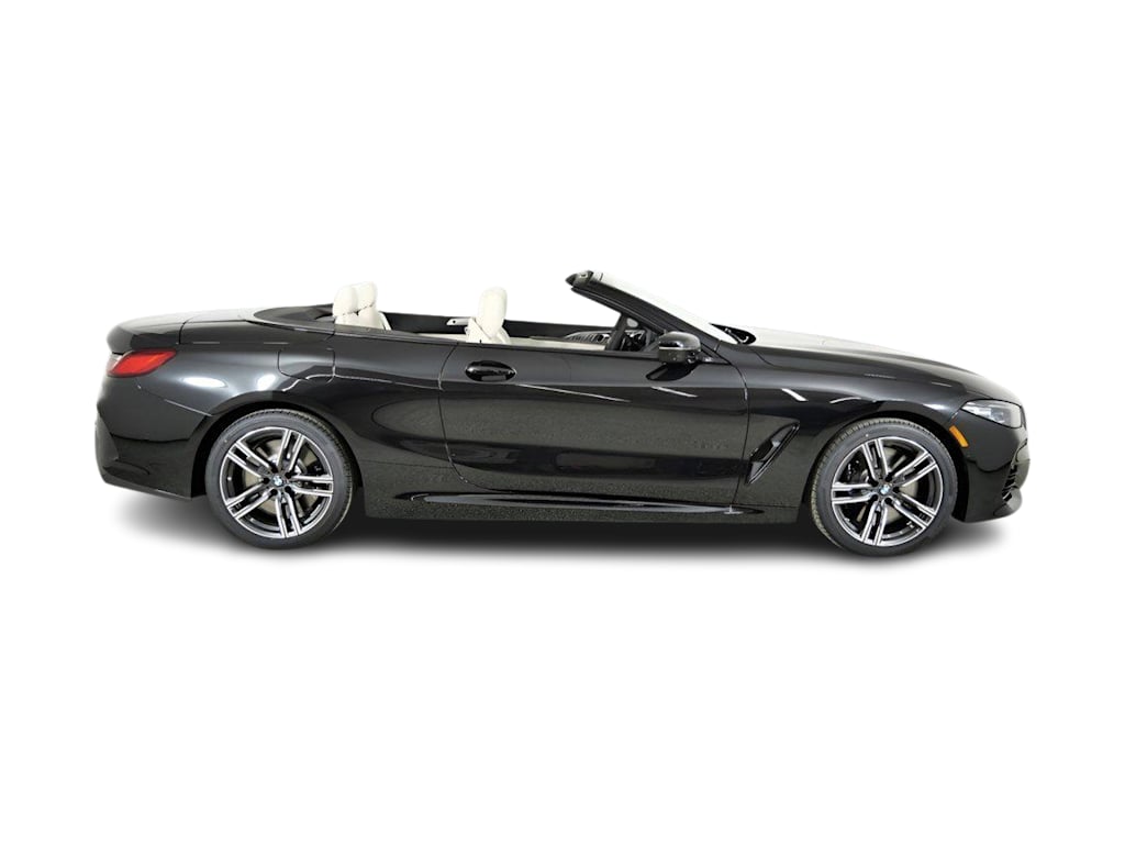 Thumbnail: 2026 BMW 8 Series - 18