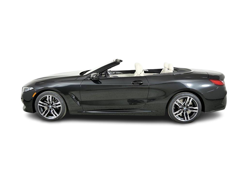 Thumbnail: 2026 BMW 8 Series - 3