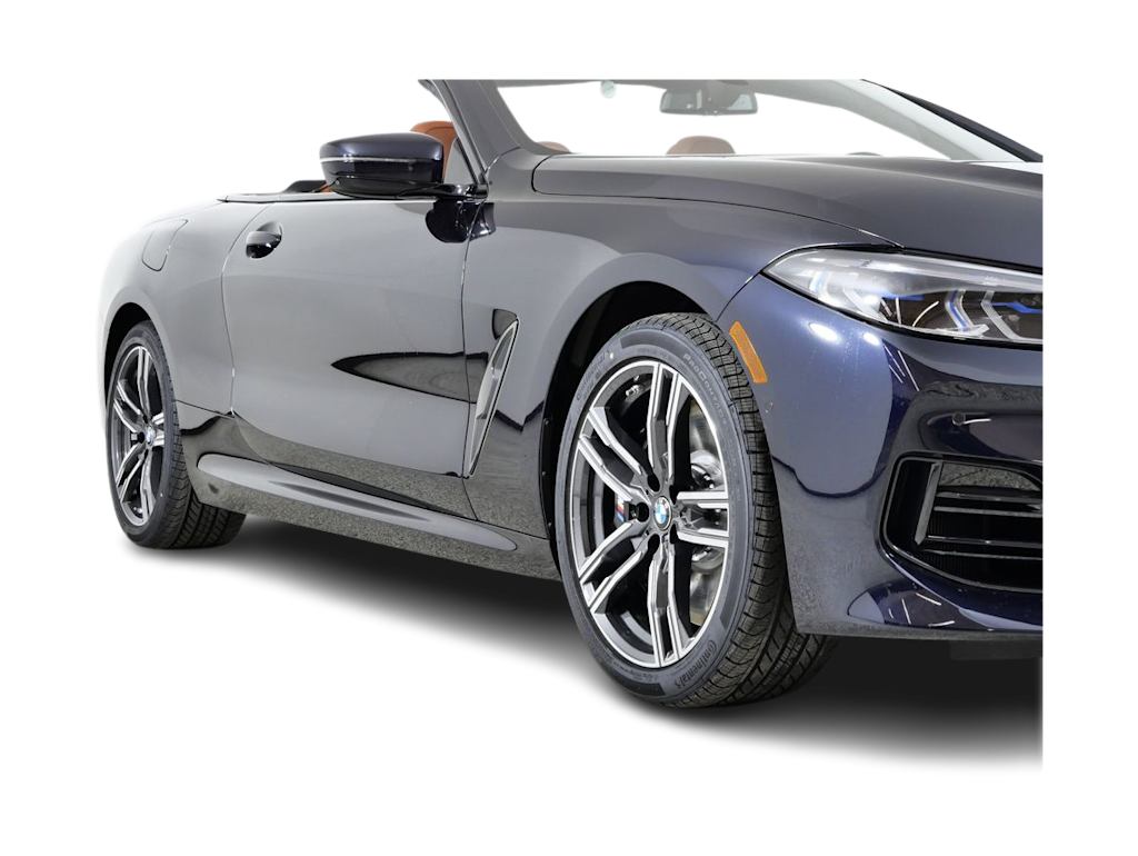 Thumbnail: 2026 BMW 8 Series - 17