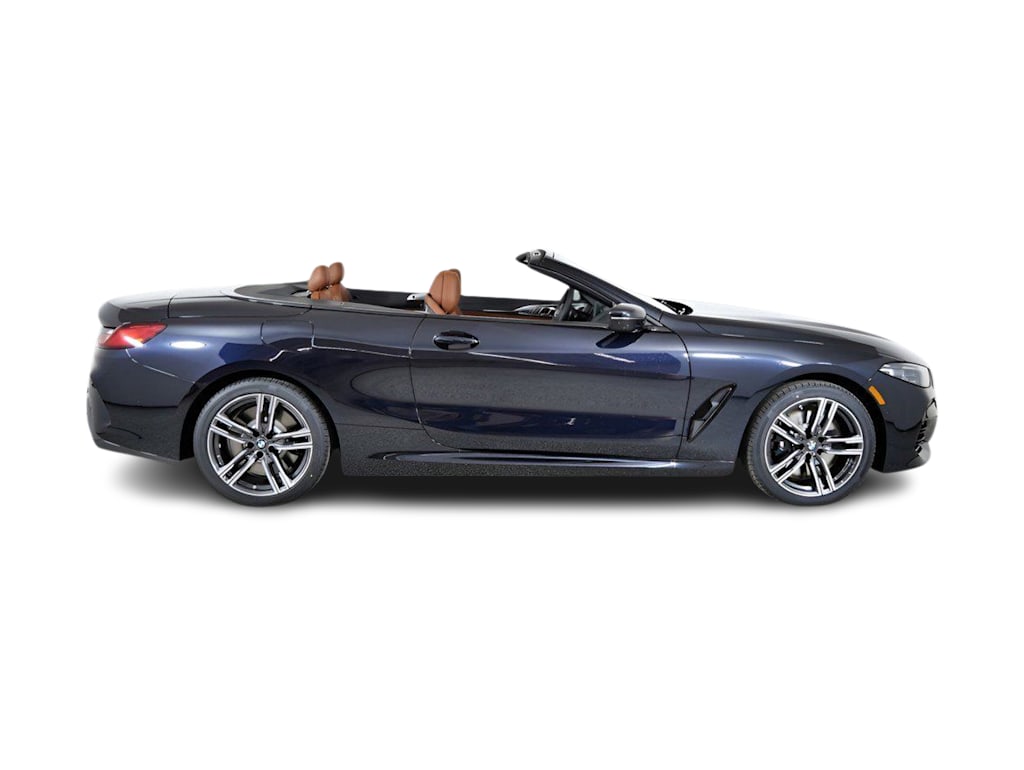 Thumbnail: 2026 BMW 8 Series - 19