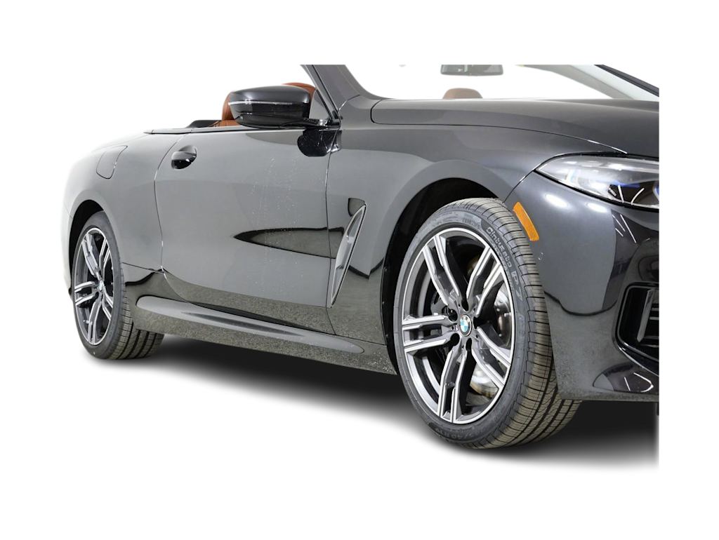 Thumbnail: 2026 BMW 8 Series - 19