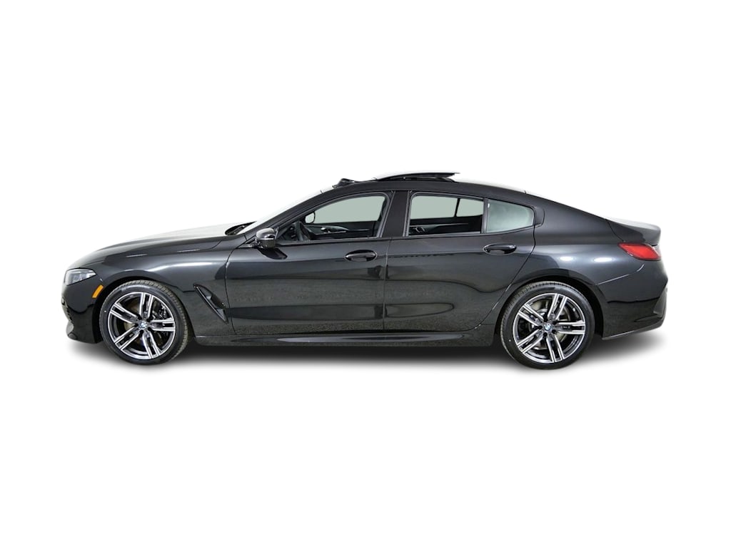 Thumbnail: 2026 BMW 8 Series - 3